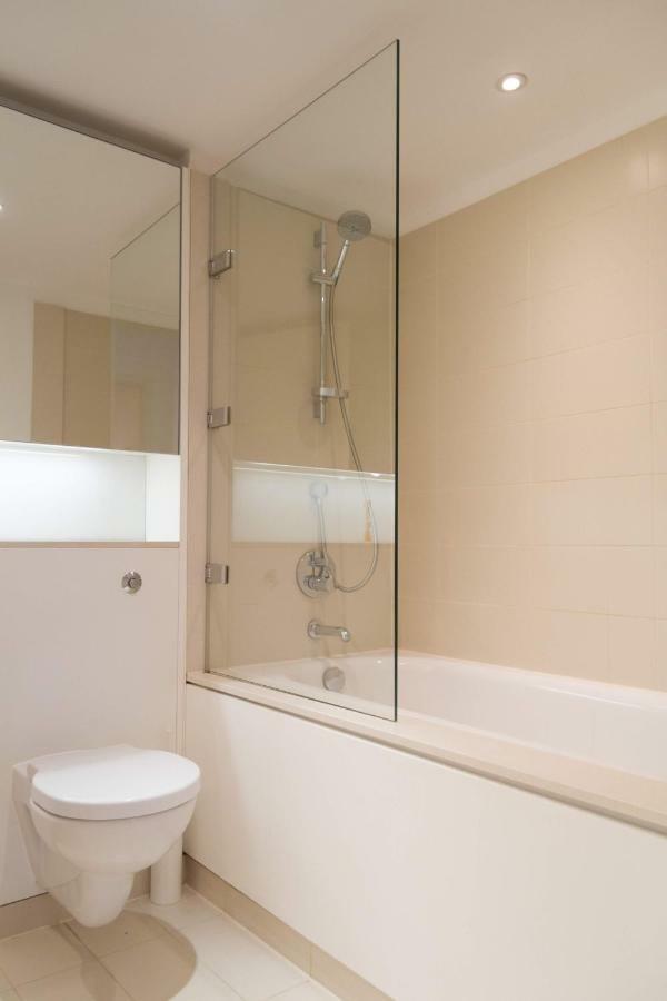 2 Bed Apartment At Quartermile Edinburgh Exterior foto